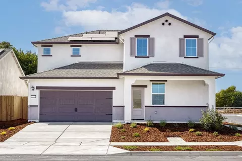 Exterior - 6690 Gallop Ln, Riverbank, CA 95367 photo 5 of 9