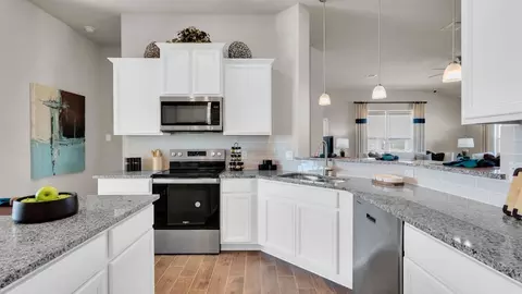Kitchen - 14816 Armstrong Loop, Salado, TX 76571 photo 7 of 8