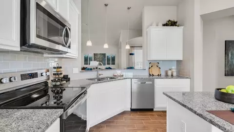 Kitchen - 14816 Armstrong Loop, Salado, TX 76571 photo 6 of 8