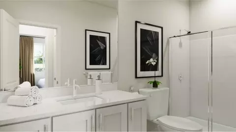Bath - 5210 Yarrow Ave, Tracy, CA 95377 photo 3 of 4