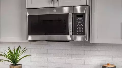 Kitchen - 5210 Yarrow Ave, Tracy, CA 95377 photo 5 of 9