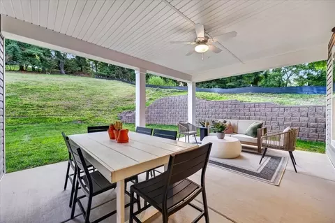 Exterior - 351 Whites Mill Rd, Abingdon, VA 24210 photo 3 of 17