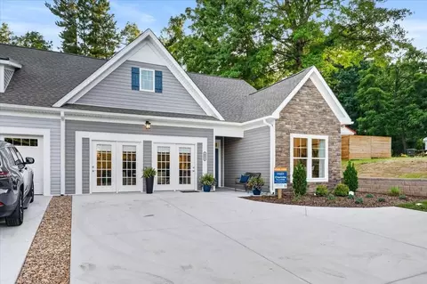 Exterior - 351 Whites Mill Rd, Abingdon, VA 24210 photo 5 of 17