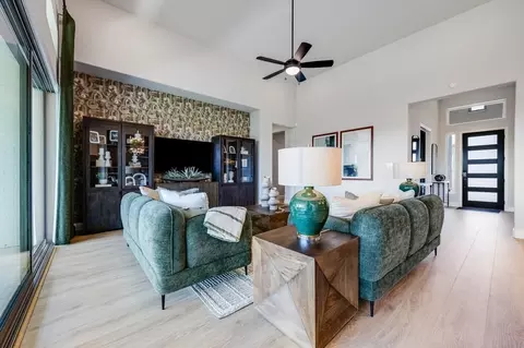 Living - 609 Ladybug Trl, Celina, TX 75009 photo 2 of 9
