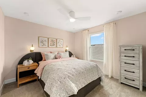 Bedroom - 13037 Pierce St, Parrish, FL 34219 photo 3 of 4