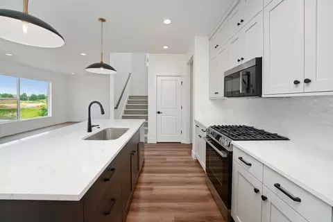 Kitchen - 749 S Calhoun Ln, Star, ID 83669 photo 5 of 6