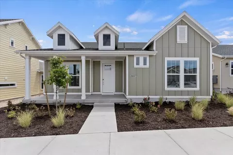 11614 Holly Springs Dr, South Jordan, UT 84009