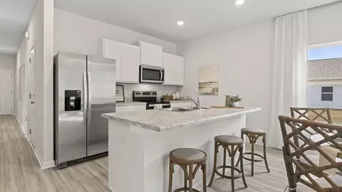 Kitchen - 3173 Silver Maple Rd, Cantonment, FL 32533 photo 3 of 5