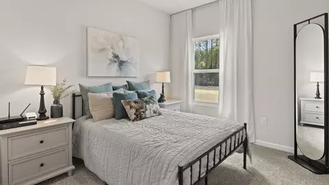 Bedroom - 3173 Silver Maple Rd, Cantonment, FL 32533 photo 4 of 6