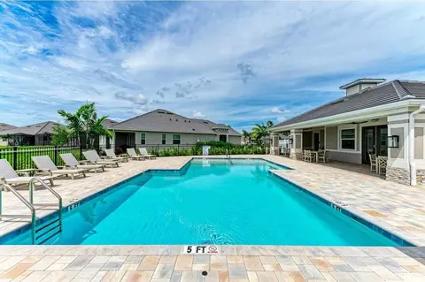 Exterior - 4085 Golden Creek Ter, Parrish, FL 34219 photo 5 of 19