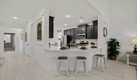 Kitchen - 18616 Shauna Danielle Dr, New Caney, TX 77357 photo 3 of 5