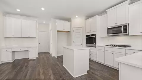 Kitchen - 12228 Vista Dr SE, Covington, GA 30014 photo 3 of 6