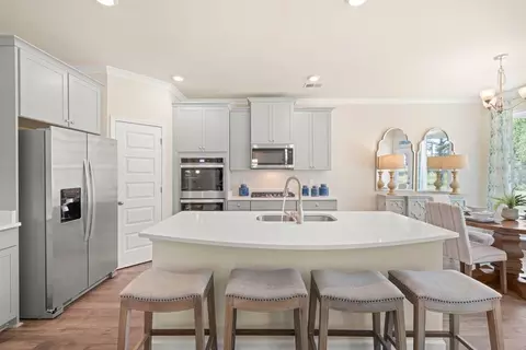 Kitchen - 12228 Vista Dr SE, Covington, GA 30014 photo 4 of 6