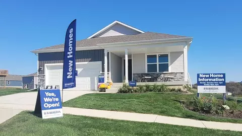 2609 Chan Dr, Adel, IA 50003