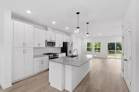 Kitchen - 46 Silverbell Ave, Berlin, NJ 08009 photo 1 of 5