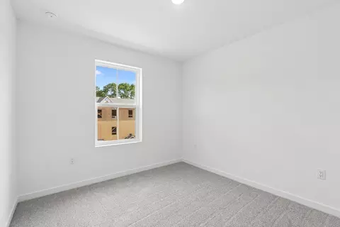 Bedroom - 46 Silverbell Ave, Berlin, NJ 08009 photo 3 of 6