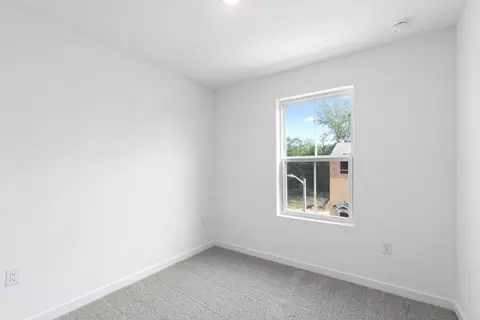 Bedroom - 46 Silverbell Ave, Berlin, NJ 08009 photo 4 of 6