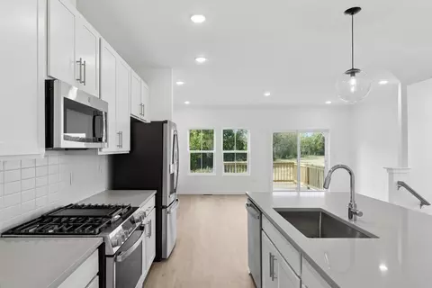 Kitchen - 46 Silverbell Ave, Berlin, NJ 08009 photo 3 of 5