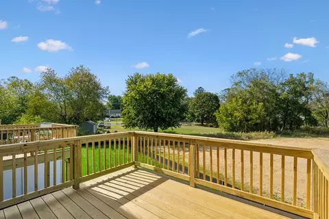 Exterior - 46 Silverbell Ave, Berlin, NJ 08009 photo 2 of 5