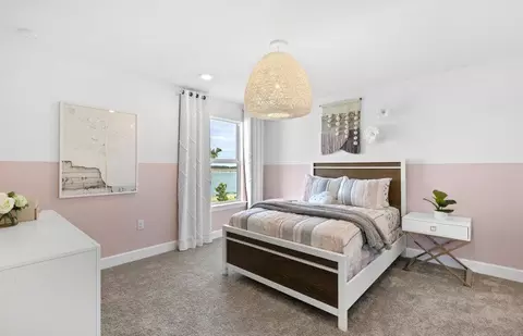 Bedroom - 17470 Luminous Ave, Venice, FL 34293 photo 5 of 8