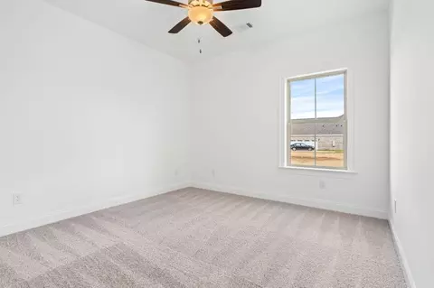 Bedroom - 127 Laurel Branch Dr, Dothan, AL 36305 photo 3 of 6