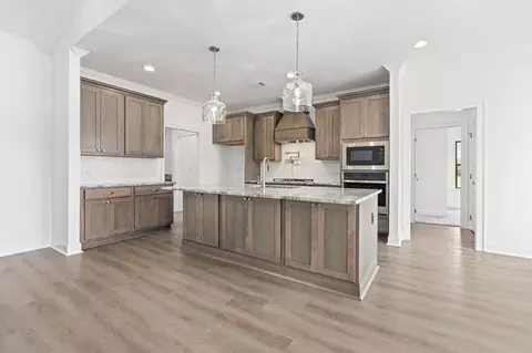 Kitchen - 127 Laurel Branch Dr, Dothan, AL 36305 photo 1 of 3