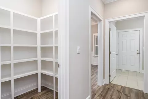 Entry Way - 127 Laurel Branch Dr, Dothan, AL 36305 photo 3 of 6