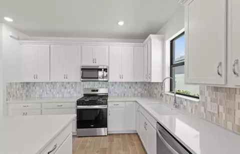 Kitchen - 19410 Hinkley Dr, Estero, FL 33928 photo 1 of 2