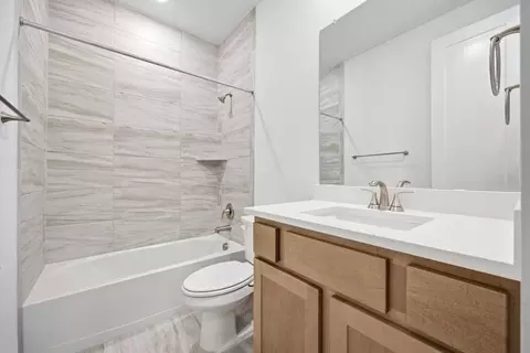 Bath - 616 High Summit Dr, Georgetown, TX 78628 photo 2 of 2