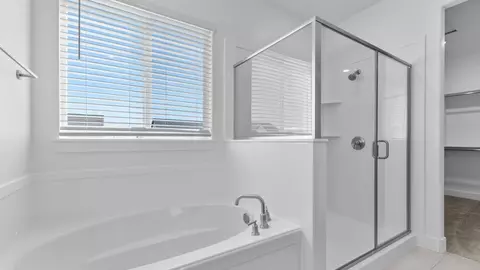 Bath - 1416 S 4125 W, Ogden, UT 84401 photo 2 of 5