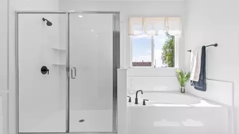 Bath - 1416 S 4125 W, Ogden, UT 84401 photo 4 of 5
