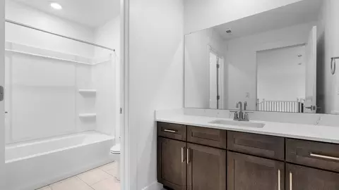Bath - 1416 S 4125 W, Ogden, UT 84401 photo 3 of 5