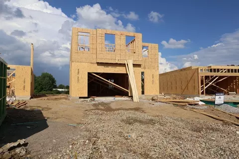 Exterior - 1019 Dawsons Dr, Hebron, OH 43025 photo 2 of 10