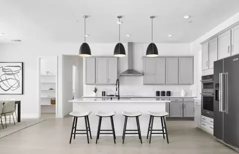 Kitchen - 1530 Teak Ave, Manteca, CA 95337 photo 2 of 3