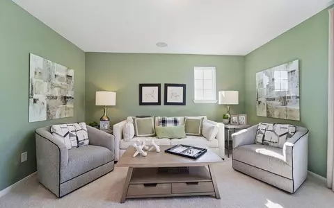 Living - 3610 Compass Pointe Ct, Angleton, TX 77515 photo 10 of 10