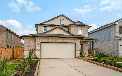Exterior - 3610 Compass Pointe Ct, Angleton, TX 77515 photo 11 of 12