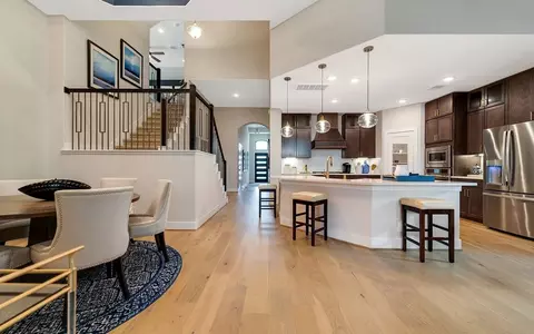 Entry Way - 3610 Compass Pointe Ct, Angleton, TX 77515 photo 2 of 11
