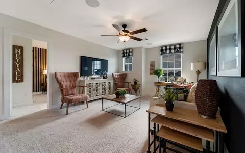 Entry Way - 3610 Compass Pointe Ct, Angleton, TX 77515 photo 6 of 11