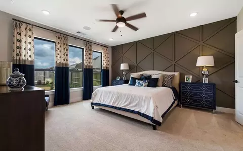 Bedroom - 3610 Compass Pointe Ct, Angleton, TX 77515 photo 6 of 16