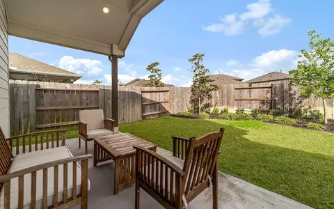 Exterior - 3610 Compass Pointe Ct, Angleton, TX 77515 photo 6 of 12