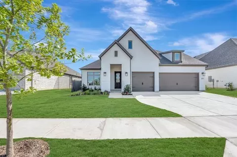 3551 Redbud Flower Trl, Venus, TX 76084