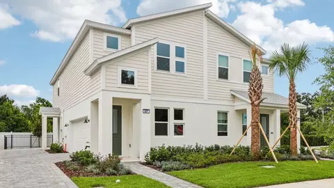 Exterior - 607 Silver Stream Ct, Brandon, FL 33511 photo 2 of 9