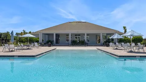 Exterior - 1383 Fountain View St, Ormond Beach, FL 32174 photo 8 of 10
