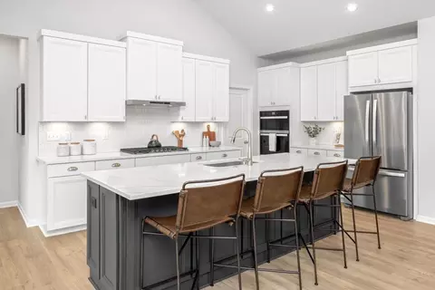 Kitchen - 20 Boulder Blvd, Peninsula, OH 44264 photo 1 of 5