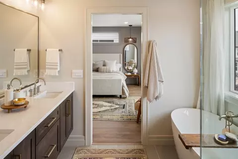 Bath - 3004 N Wander Ln, Eagle Mountain, UT 84005 photo 1 of 2
