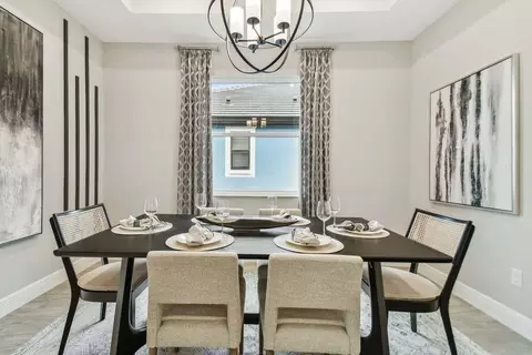 Dining - 1247 Honeycomb Pl, Seffner, FL 33584 photo 2 of 3