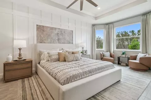Bedroom - 1247 Honeycomb Pl, Seffner, FL 33584 photo 2 of 2