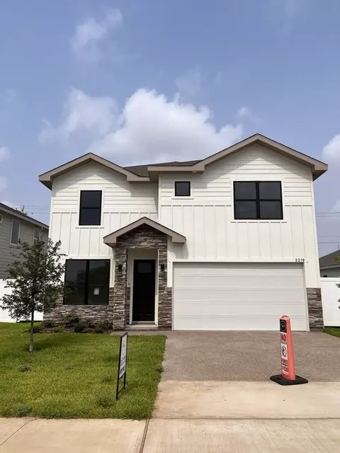 2514 Sambar Lp, Laredo, TX 78045