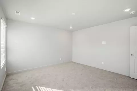 Bedroom - 952 E Cody St, Eagle Mountain, UT 84005 photo 6 of 17