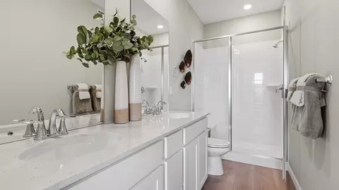 Bath - 7727 S Cherokee Trl, Centennial, CO 80016 photo 1 of 4